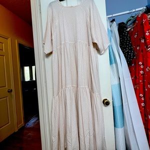 Short sleeve maxi EUC very flowy by Christy Dawn.